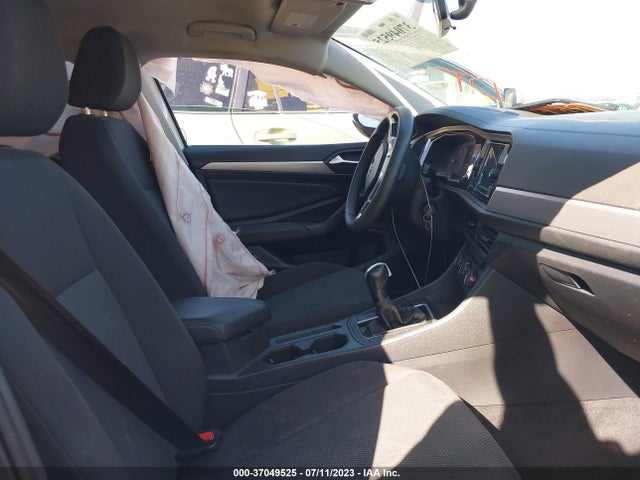3VWC57BU2KM066330 Volkswagen Jetta S/se/r-line