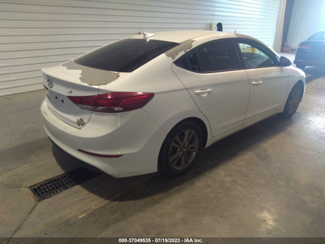 2018 HYUNDAI ELANTRA SEL VIN: 5NPD84LF0JH276121