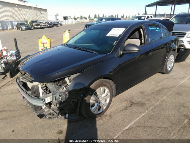 Chevrolet Cruze Limited Ls 2016 1G1PC5SG9G7202844 Image 2