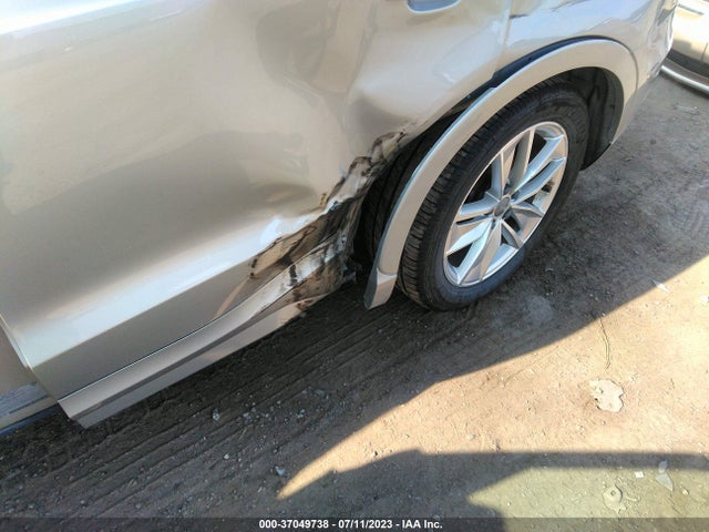 WA1EFCFS8GR007504 Audi Q3 Premium Plus