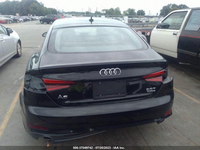 WAUENCF5XJA008174 Audi A5 Sportback Premium Plus