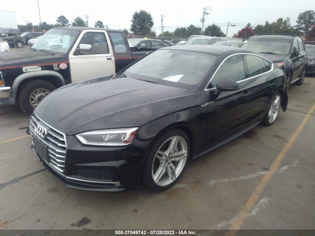 WAUENCF5XJA008174 Audi A5 Sportback Premium Plus