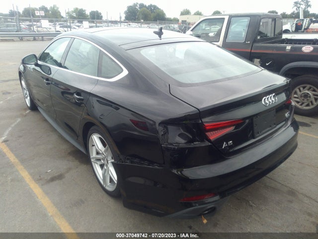 WAUENCF5XJA008174 Audi A5 Sportback Premium Plus