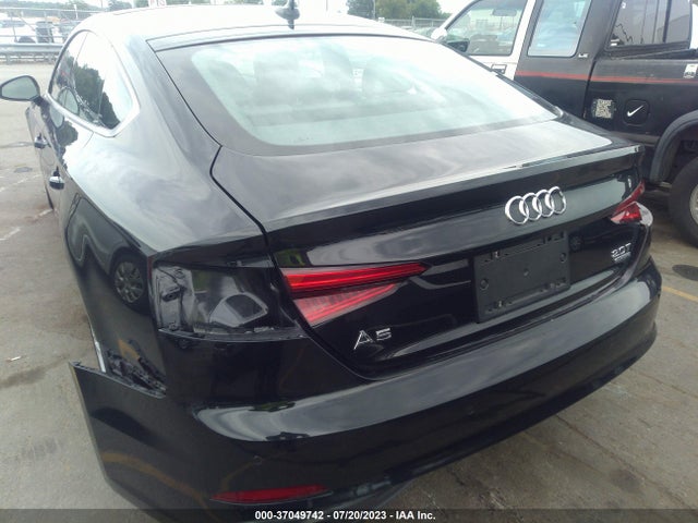 WAUENCF5XJA008174 Audi A5 Sportback Premium Plus