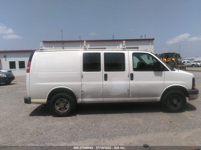 Chevrolet EXPRESS CARGO VAN 2016 1GCWGAFF3G1241434 Image 5