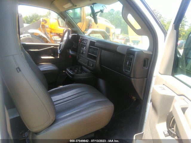 Chevrolet EXPRESS CARGO VAN 2016 1GCWGAFF3G1241434 Image 11