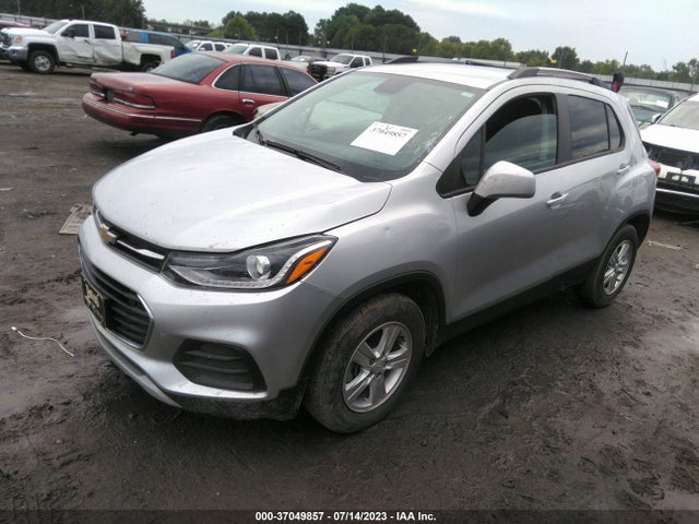 Chevrolet Trax Lt 2021 KL7CJLSB2MB304058 Image 2