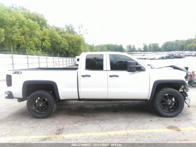 2014 CHEVROLET SILVERADO 1500 LT VIN: 1GCVKREC2EZ200968