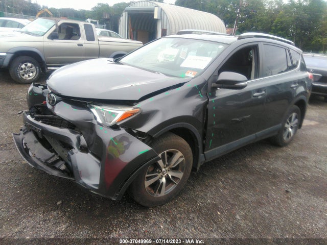 2017 TOYOTA RAV4 XLE VIN: JTMRFREVXHJ714755