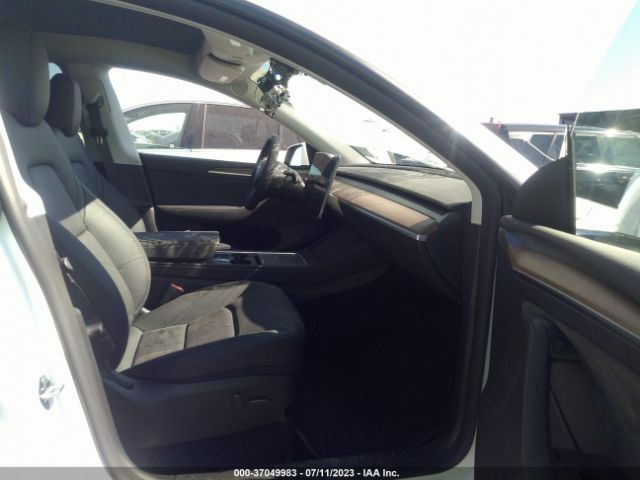 7SAYGAEE2PF783880 Tesla Model Y Long Range