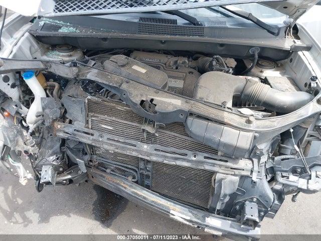 2005 HYUNDAI TUCSON GL VIN: KM8JM12B75U078123