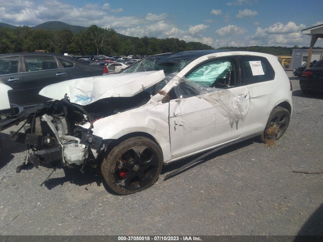 3VWYT7AU0FM068399 Volkswagen GOLF GTI S
