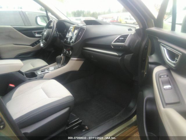 JF2SKAJC1LH549893 Subaru Forester Premium