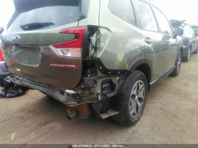 JF2SKAJC1LH549893 Subaru Forester Premium