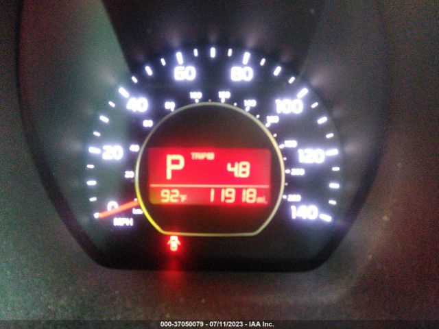 KNDJN2A27K7670818 KIA Soul Base