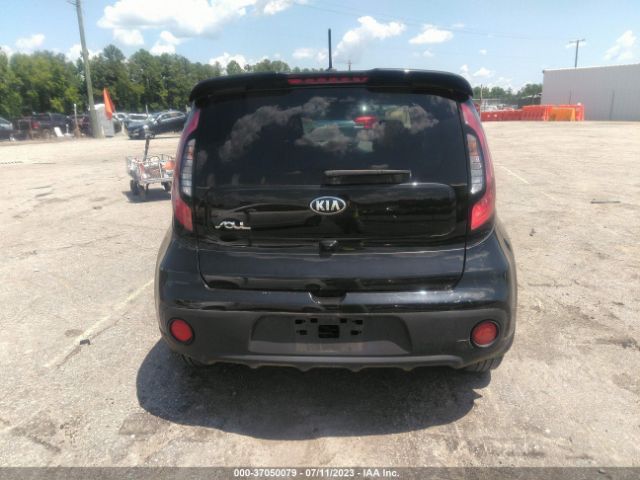 KNDJN2A27K7670818 KIA Soul Base