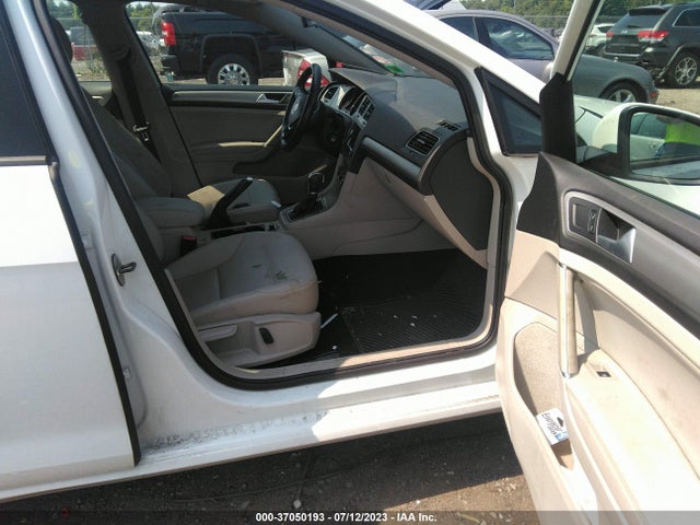 3VW217AU2FM085958 Volkswagen Golf Tsi S