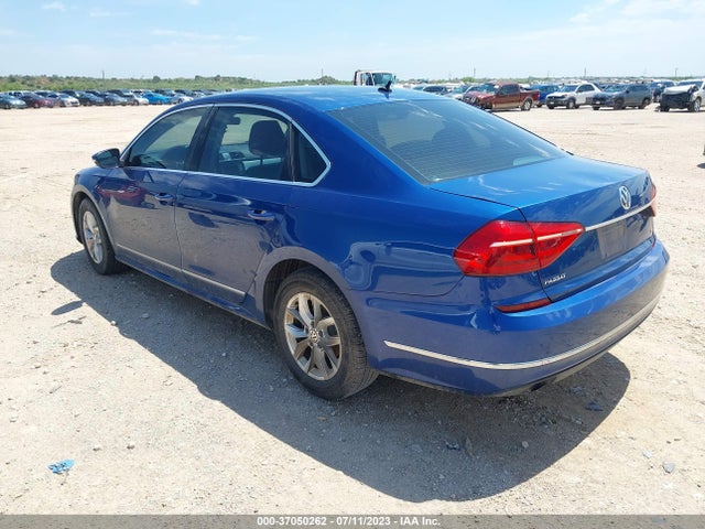 1VWAS7A33GC008020 Volkswagen Passat 1.8t S