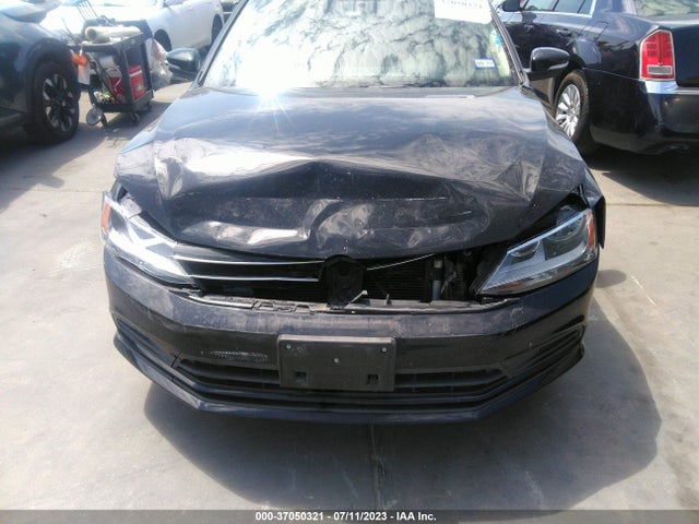 3VWD07AJ5FM280390 Volkswagen Jetta Sedan 1.8t Se W/connectivity