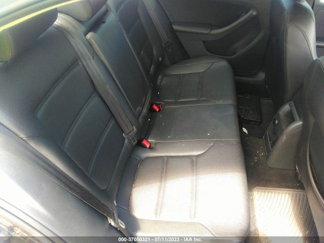 3VWD07AJ5FM280390 Volkswagen Jetta Sedan 1.8t Se W/connectivity