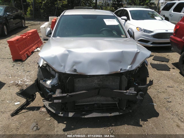 2018 HYUNDAI ELANTRA SE VIN: 5NPD74LF6JH398985
