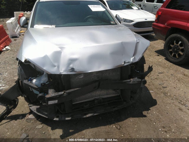 2018 HYUNDAI ELANTRA SE VIN: 5NPD74LF6JH398985