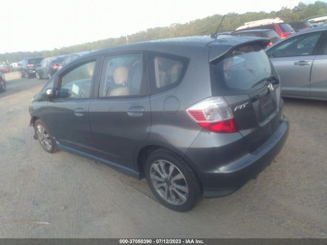 2012 HONDA FIT SPORT VIN: JHMGE8H57CC015028