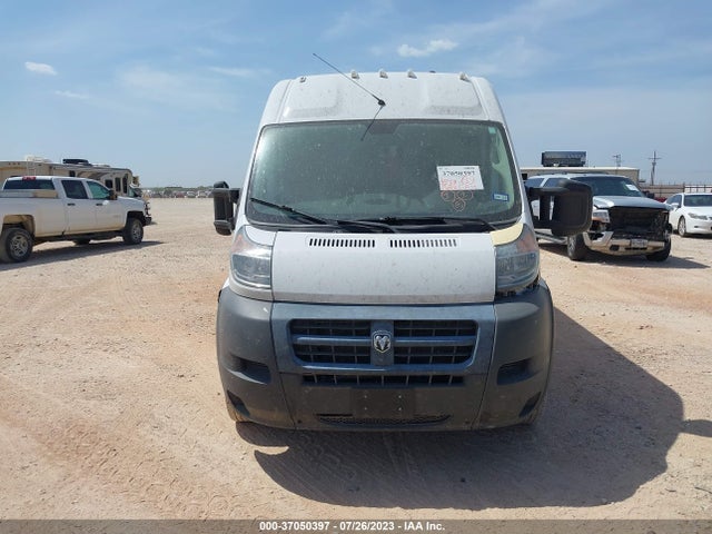 3C6TRVDGXJE154609 RAM Promaster Cargo Van