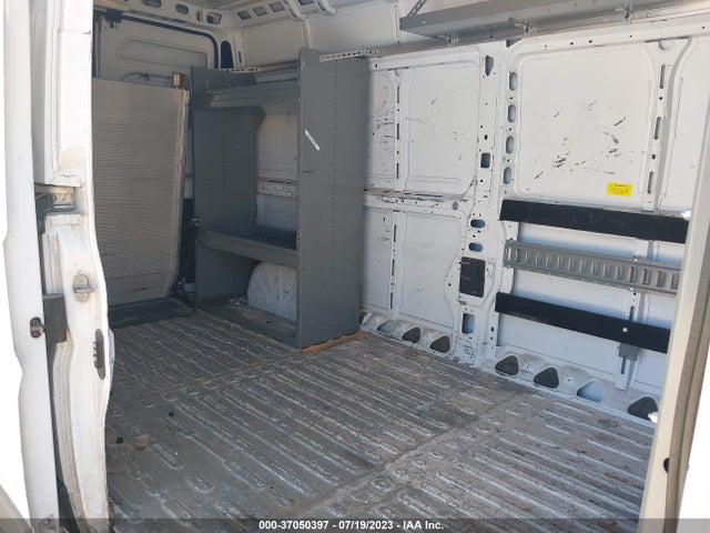 3C6TRVDGXJE154609 RAM Promaster Cargo Van