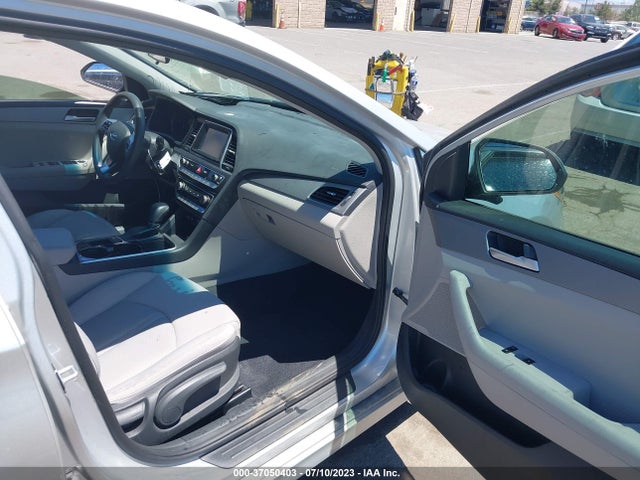 Hyundai SONATA ECO 2018 5NPE24AA2JH715915 Image 12