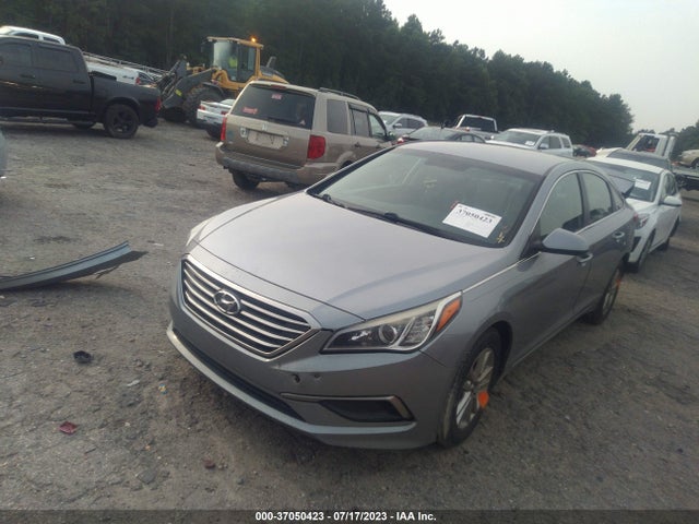 2016 HYUNDAI SONATA 2.4L SE VIN: 5NPE24AF5GH313178
