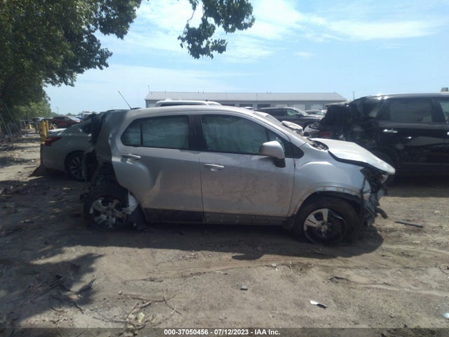 Chevrolet TRAX LS 2018 KL7CJKSB3JB535072 Image 13