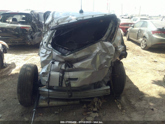 Chevrolet TRAX LS 2018 KL7CJKSB3JB535072 Image 16
