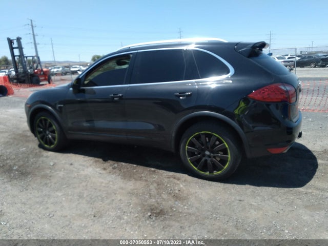 2012 PORSCHE CAYENNE S HYBRID VIN: WP1AE2A24CLA90725