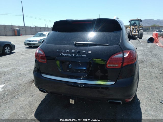 2012 PORSCHE CAYENNE S HYBRID VIN: WP1AE2A24CLA90725