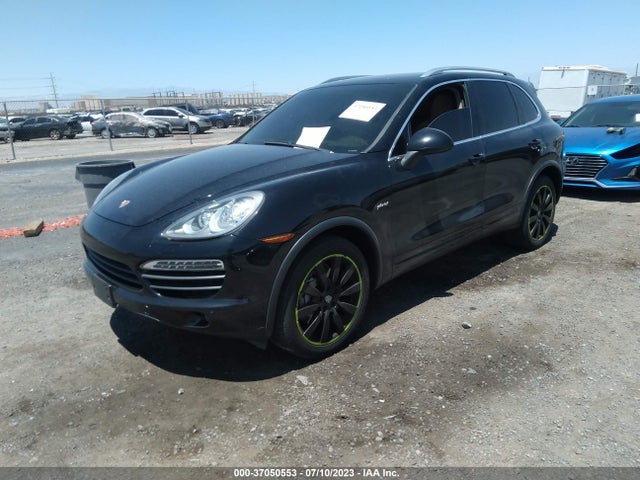 2012 PORSCHE CAYENNE S HYBRID VIN: WP1AE2A24CLA90725