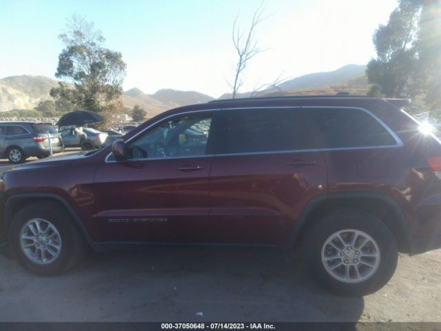 1C4RJFAGXJC419251 Jeep Grand Cherokee Laredo