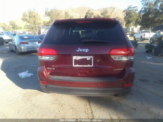 1C4RJFAGXJC419251 Jeep Grand Cherokee Laredo