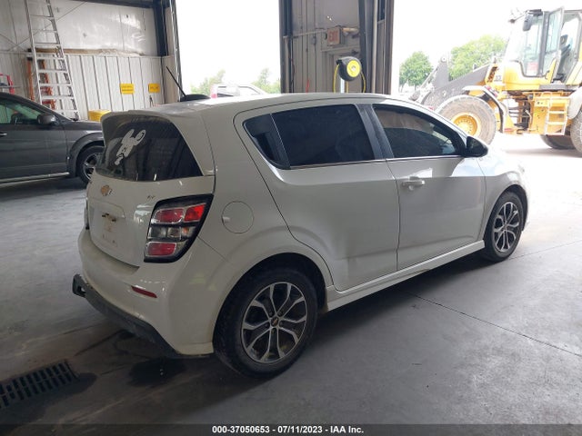 Chevrolet SONIC LT 2017 1G1JD6SH9H4123632 Image 5