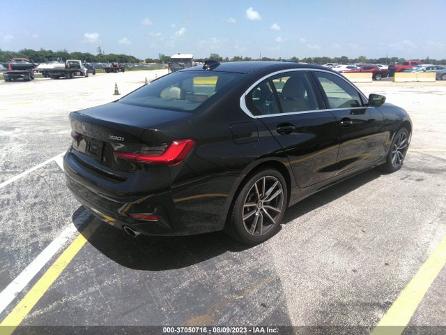 BMW 3 Series 330i 2020 3MW5R1J01L8B03838 Image 4