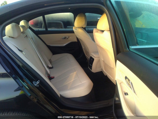BMW 3 Series 330i 2020 3MW5R1J01L8B03838 Image 8
