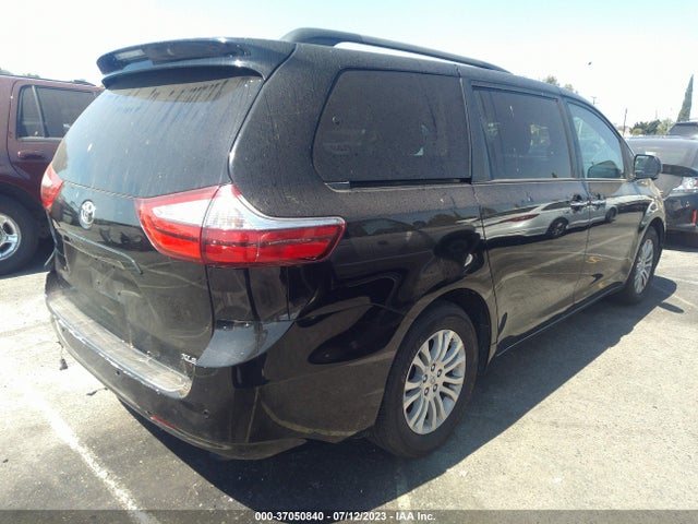 Toyota Sienna Xle Auto Access 2017 5TDYZ3DC7HS783597 Image 4