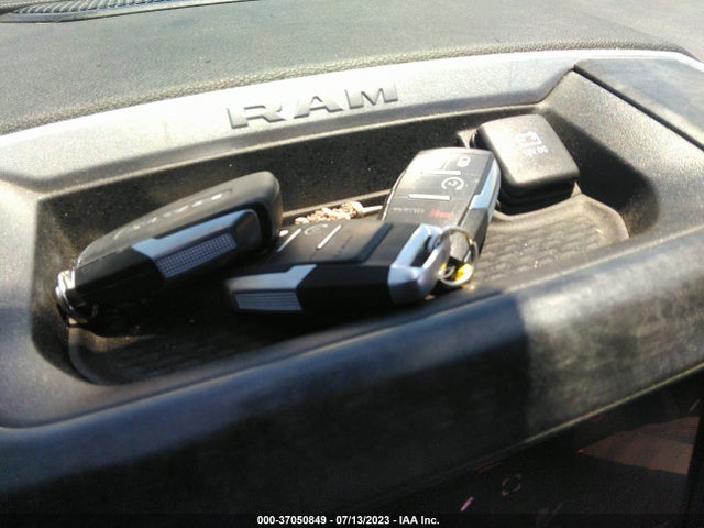3C6UR5DLXNG310241 RAM 2500 Big Horn