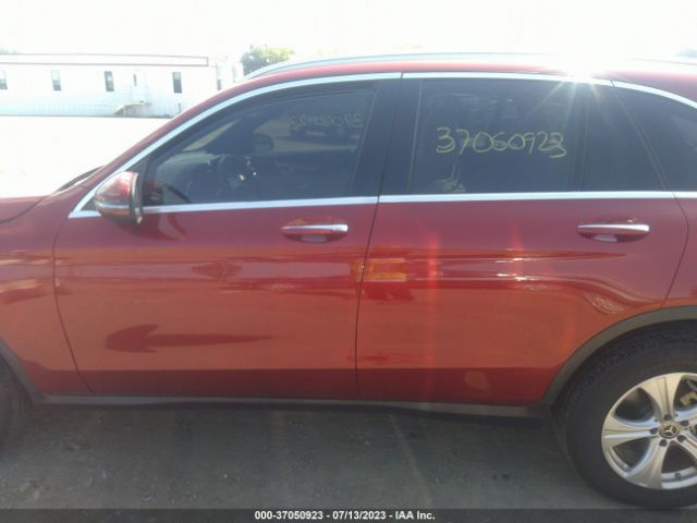WDC0G4KB6JV025260 Mercedes-Benz Glc Glc 300