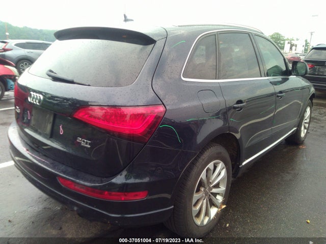 WA1LFAFP0EA118583 Audi Q5 Premium Plus