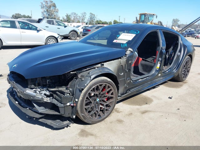 2022 BMW M8, VIN: WBSGV0C03NCJ42806