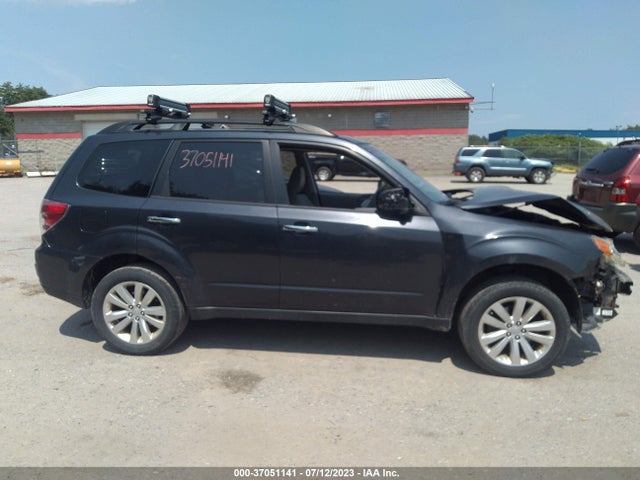 2013 SUBARU FORESTER 2.5X PREMIUM VIN: JF2SHADC6DH441961