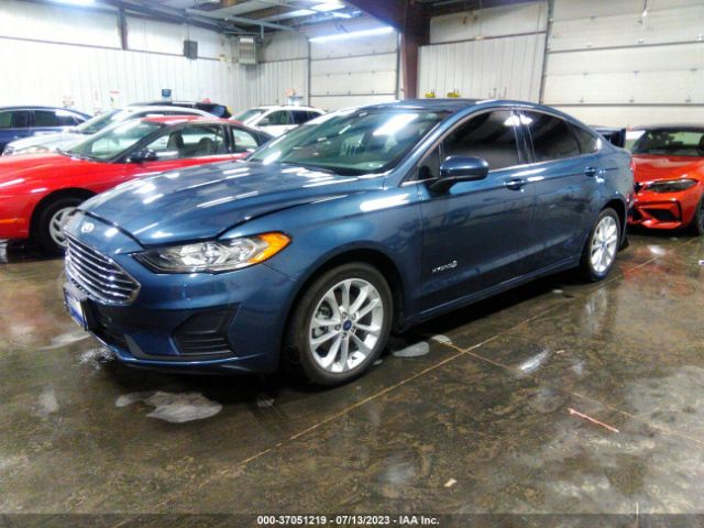 3FA6P0LU7KR148353 Ford Fusion Hybrid Se