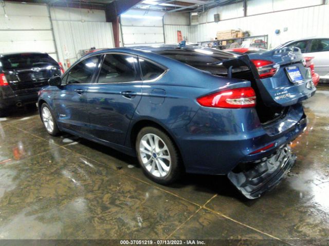 3FA6P0LU7KR148353 Ford Fusion Hybrid Se