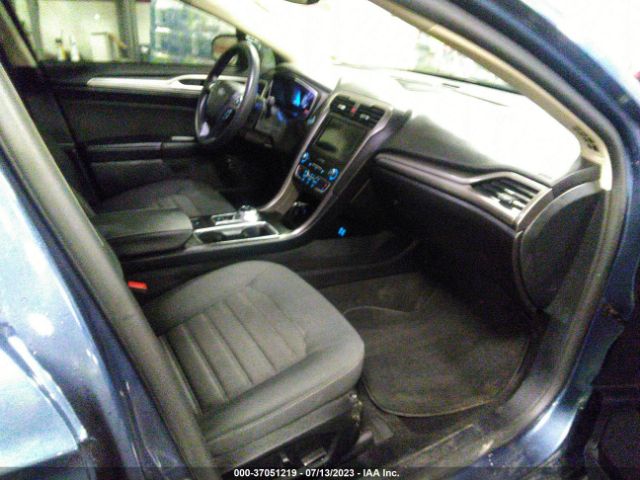 3FA6P0LU7KR148353 Ford Fusion Hybrid Se